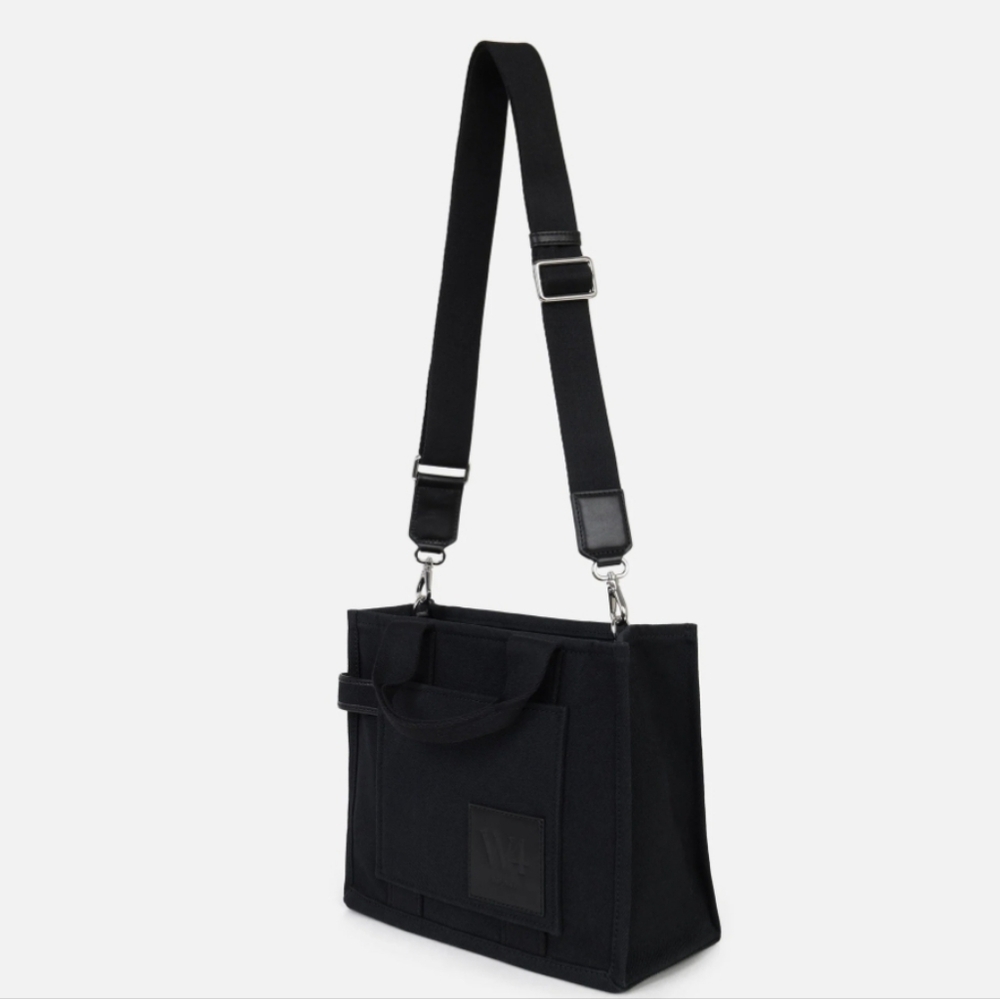 Black LUXURY TOTE/crossbody BY WE-ARE4 - Picture 2 of 5